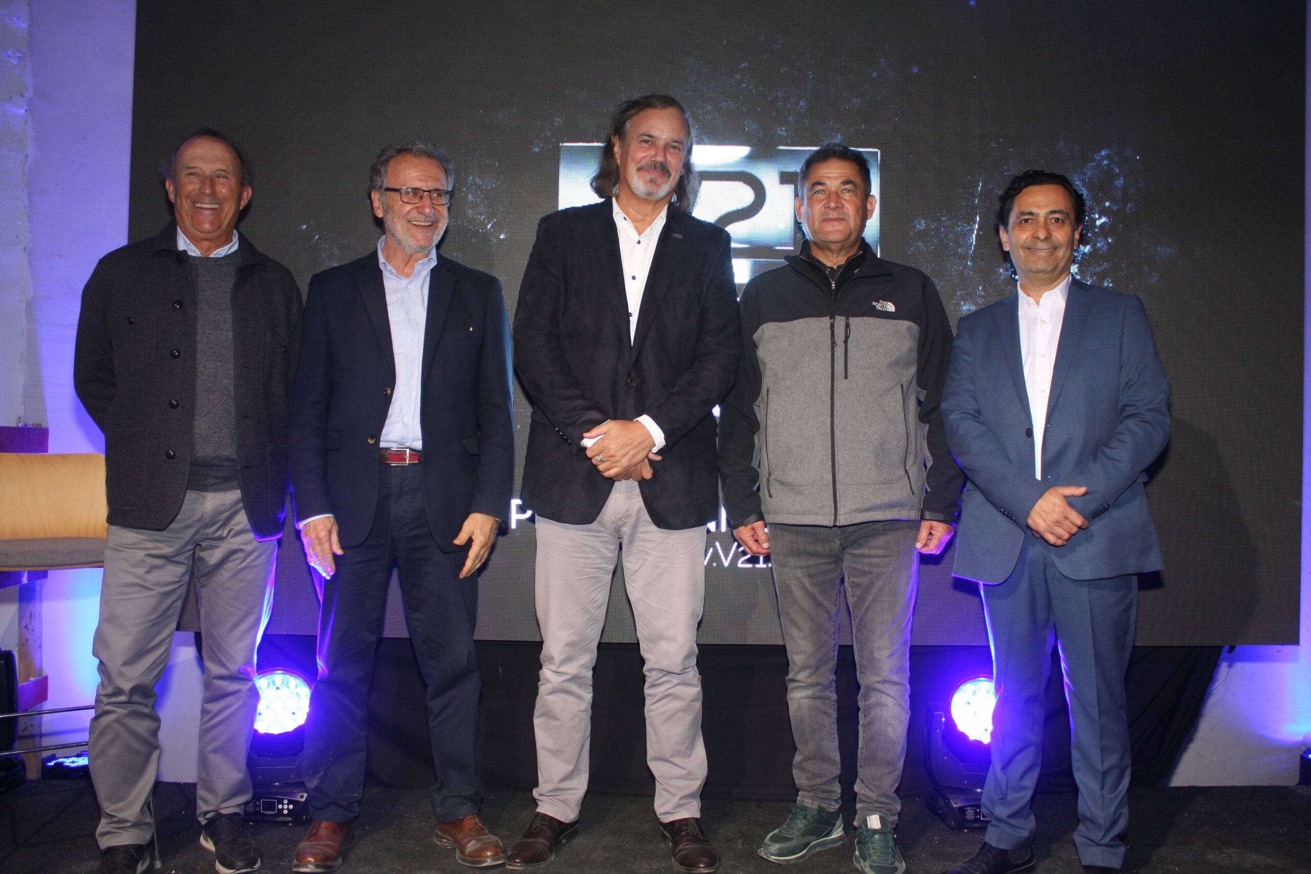 Con experto español y adelanto del Parque Tecnológico el Distrito V21 cumplió su primer aniversario