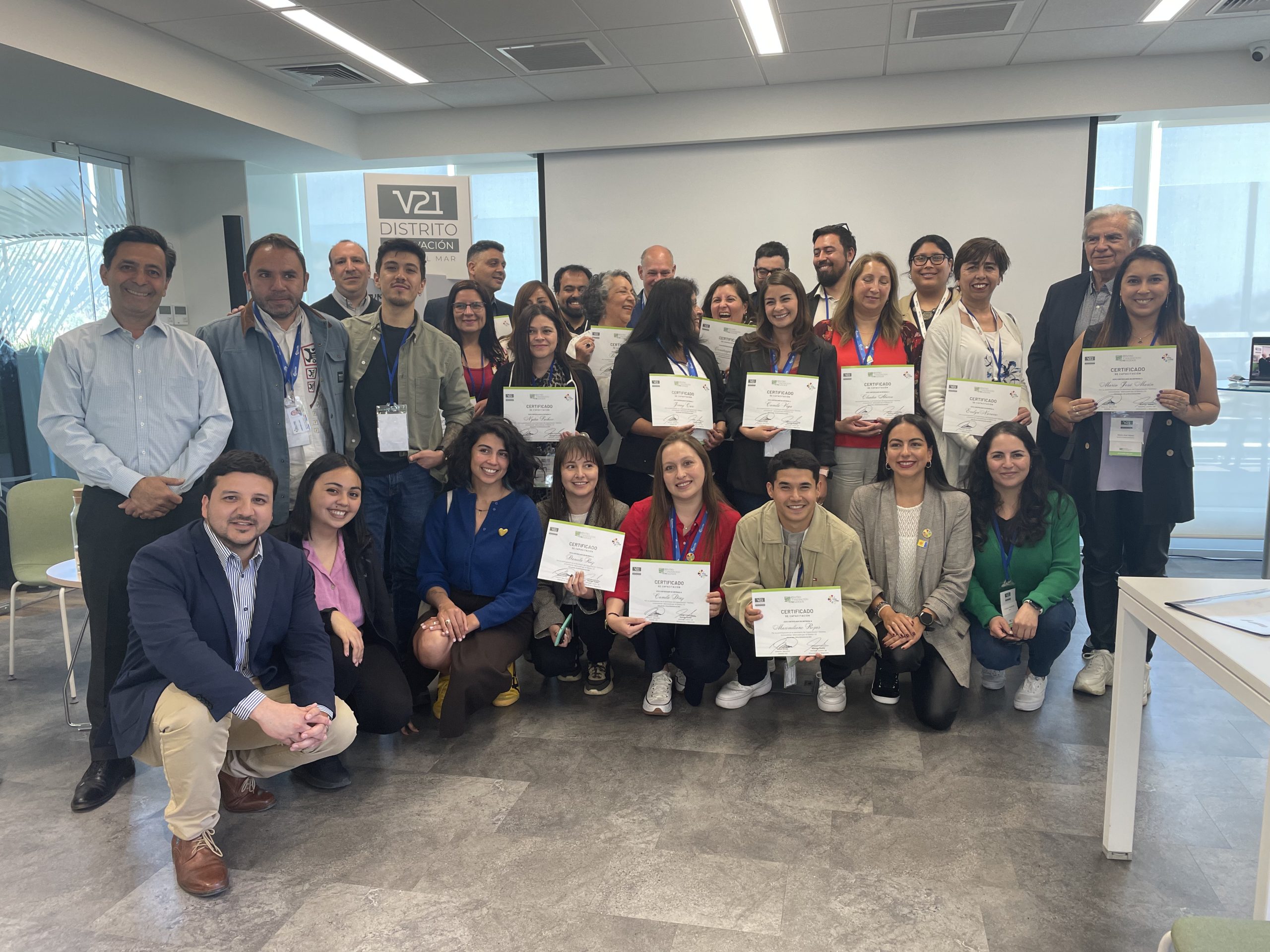 Seminario Introducción a los Distritos Innovadores finaliza con activa participación de funcionarios del municipio de Viña del Mar