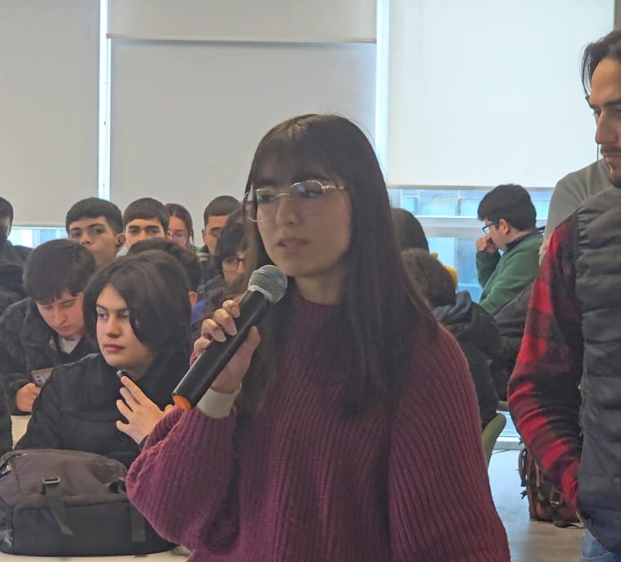 Estudiantes presentan sus primeros prototipos en jornada clave de la Feria de Software USM 2025